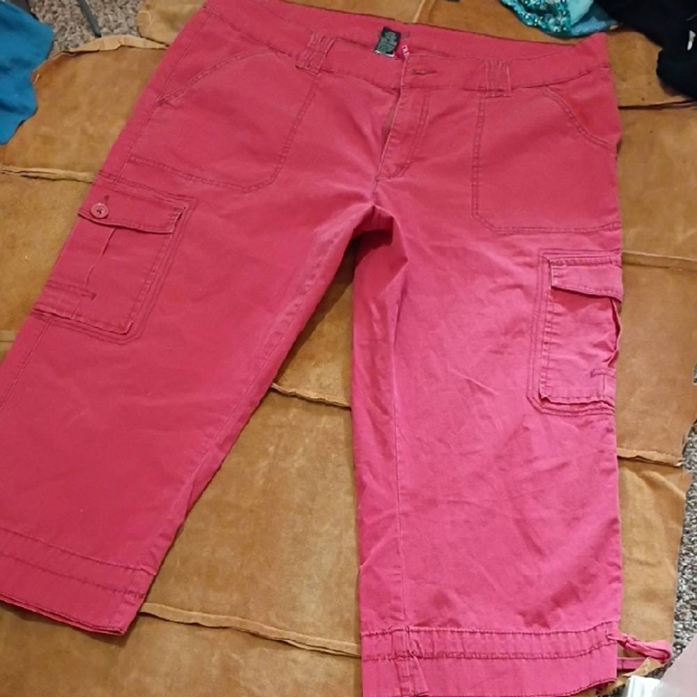 Jag Jeans Bright Pink Capris